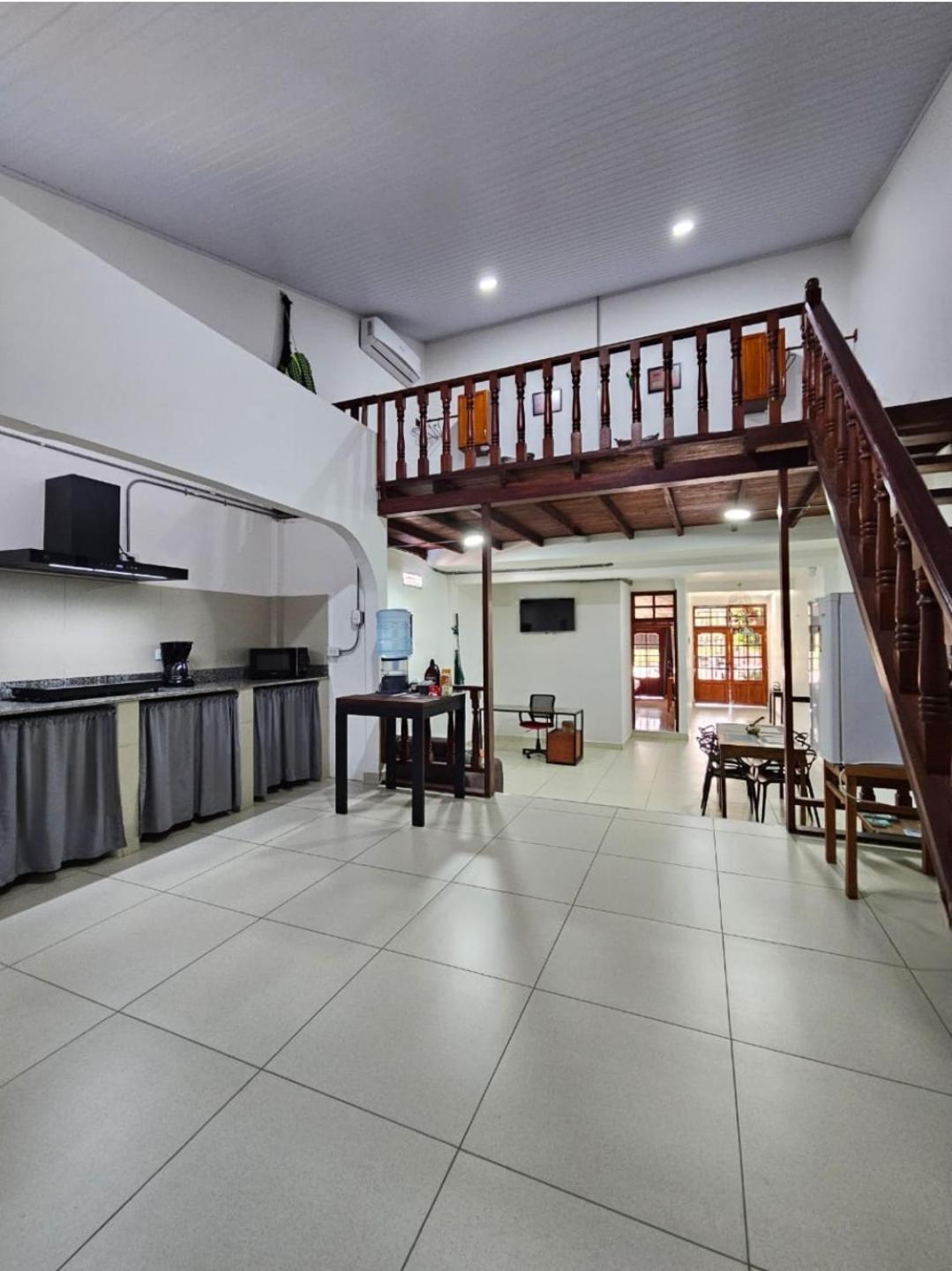 Kanaq Hotel Tours เลติเซีย ภายนอก รูปภาพ