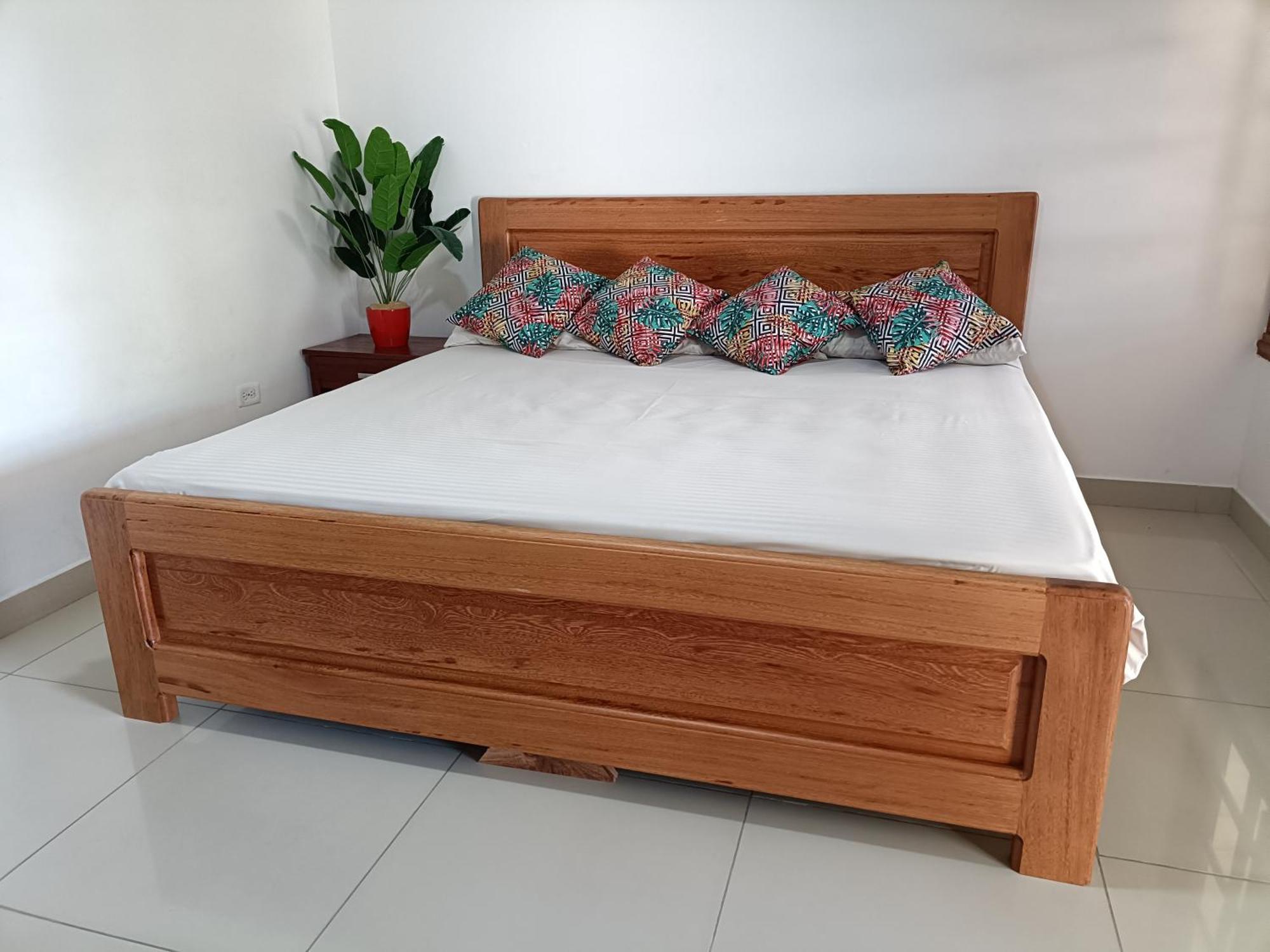 Kanaq Hotel Tours เลติเซีย ภายนอก รูปภาพ