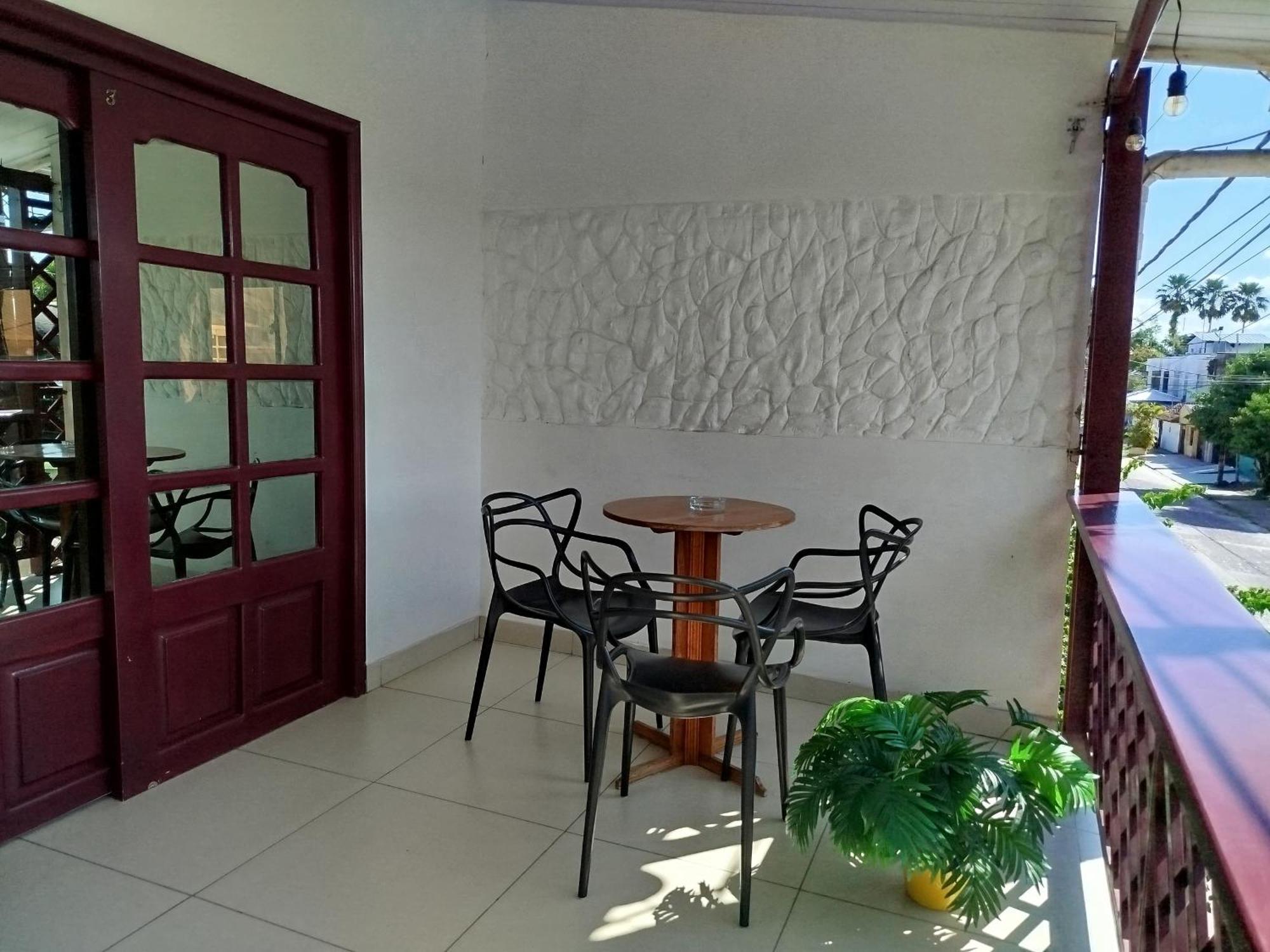 Kanaq Hotel Tours เลติเซีย ภายนอก รูปภาพ